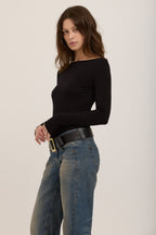 Vera boat neck long sleeve
