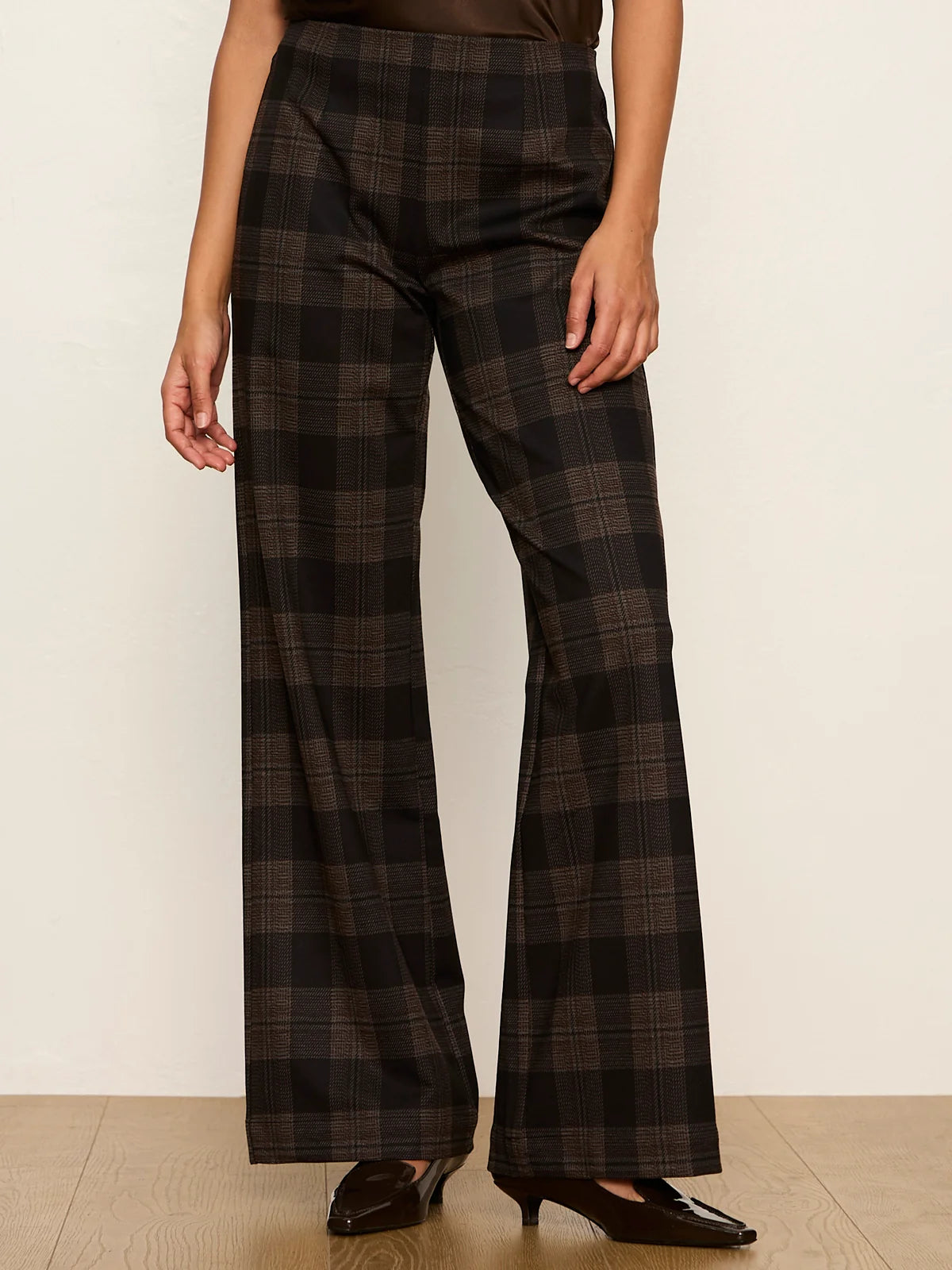 Relay Pull On Pant Espresso Plaid